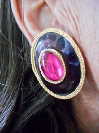 Authentic Vintage Gold Tone Purple & Pink Cabochon Clip Earrings