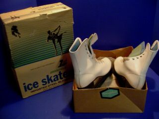 Vintage Brookfield White Ice Skates Figure Skating Women 