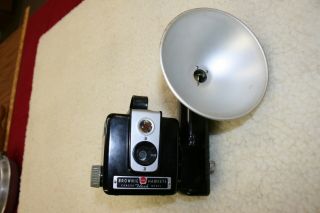 Vintage Kodak Brownie Hawkeye Camera Flash Model with Kodalite Flasholder - 2