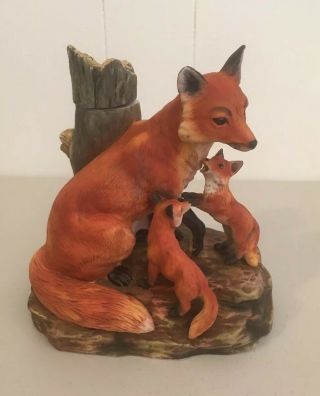 Vintage 1979 Limited Edition Ski Country Red Fox Family 750ml Decanter