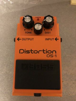 Vintage Boss Ds - 1 Distortion Pedal Mid 90s
