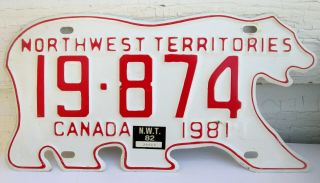 Vintage 1981 - 82 Polar Bear Northwest Territories Canada License Plate 19 - 874