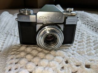 Zeiss Ikon Contaflex Film Camera,  Tesser 2.  8 / 50 Lens,  Leather Case Vintage