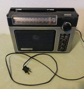 Ge Superadio Model 7 - 2880a Portable Am/fm Radio Great For Clear Distantlistening