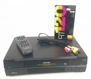 Toshiba W - 422 4 Head Vcr Vhs Recorder Player With Remote Control And Box