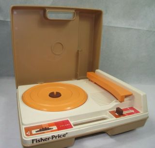 Very Vintage 1978 Fisher Price Record Player - Phonograph 825 33 45 Rpm.