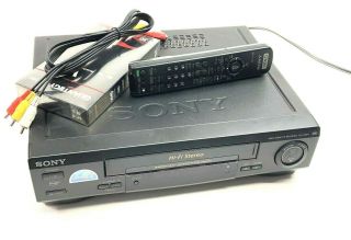 Sony Vcr Vhs Video Cassette Player Recorder Slv - 679hf W/ Remote,  Tape,  Cables