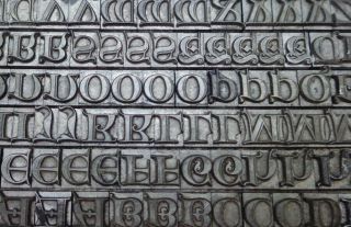Lead Letterpress Type 18pt Vintage Fancy Font Uncials