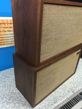 Vintage KLH Model Twenty - Two Acoustic - Suspension Loudspeakers 3