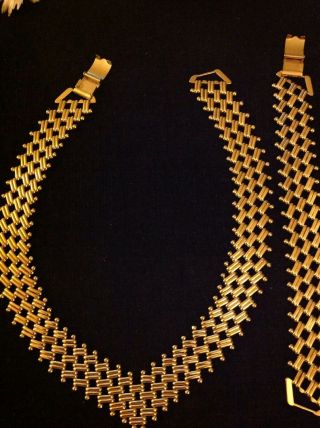 Vintage Napier Gold Tone Rhinestone Necklace Bracelet Earrings Statement Set