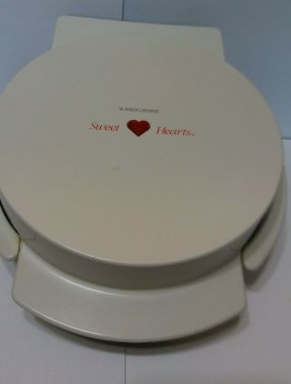 Black And Decker Vintage Sweet Hearts Waffle Iron