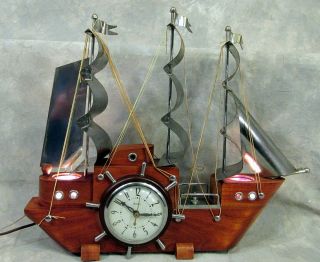 Vintage United Metal Goods Mfg Ny 811 Electric Ship Clock Lights Work