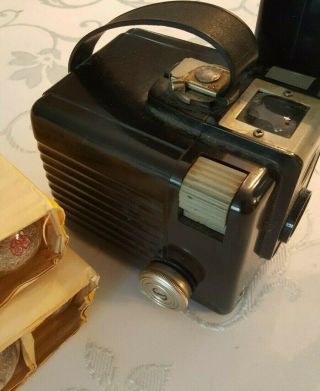Vintage Kodak Brownie Hawkeye Camera Flash Model with Kodalite Flash & 8 Bulbs 5