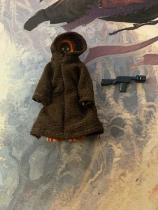 Vintage 1977 Star Wars Action Figure Jawa Complete Cape And Blaster.  A7