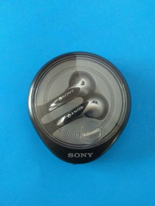 Sony Mdr - E828 In - Ear Earbuds With Winding Case Black & Silver Vintage