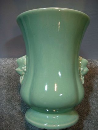 Vase Mccoy Art Pottery Leaf And Berry Green Mid - Century 1959 Vintage