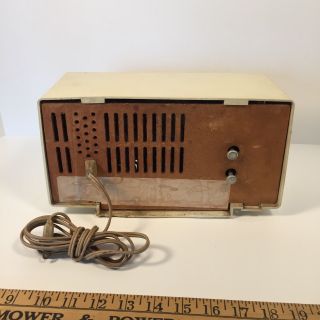 Vintage 1960s General Electric White Clock AM Band Tube Radio - 5