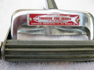 Vintage Townsend Fish Skinner Townsend Engineering Co.  Hand Crank.  Chrome