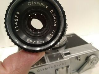 1958 Olympus Ace rangefinder w/45 mm f/2.  8 lens,  made in Japan. 3