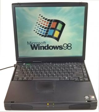 Vintage Gateway Solo 2150 Laptop Win 98 Se,  64 Mb Ram,  6 Gb Hd,  Pent Iii 450 Mhz
