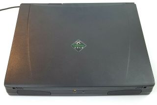 Vintage Gateway Solo 2150 Laptop Win 98 SE,  64 MB RAM,  6 GB HD,  Pent III 450 MHz 6