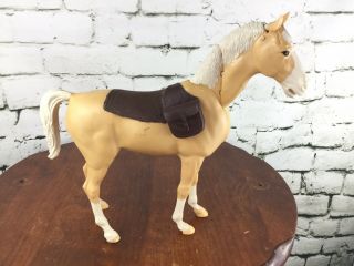 Marx Johnny West Action Figure Horse Jointed Moving Neck Palomino Vintage