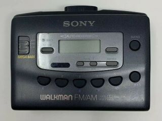 Vtg Sony Walkman Portable Am/fm Radio Cassette Tape Player Wm - Fx405