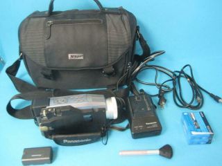 Panasonic Pv - Dv52d Mini Dv Camcorder 700x Digital Zoom Ntsc Vintage Home Video