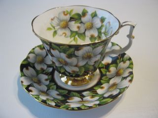 Vintage England Royal Albert Tea Cup & Saucer Bone China Flora Series Dogwood