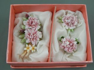 2 Pc Vintage Carlo Savostano Capodimonte Porcelain Flower Brooch & Earring Set