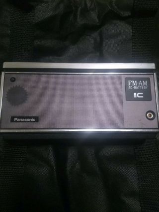 Vintage Panasonic Model Rf - 581 Am/fm Radio Made 1973 Circuit Radio