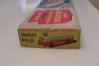 Vintage Trolley Bus System w/ Box & Acces.  HO Scale Aristo Craft Electric Train 4