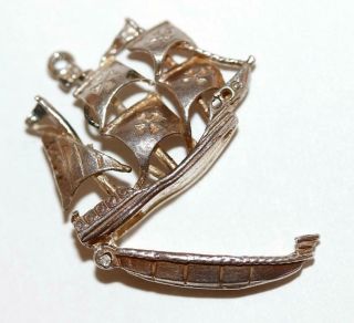 Galleon Ship Vintage Opening To Jewels Sterling Silver Bracelet Charm 4.  6g