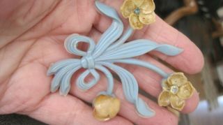 Vintage 1930s - 40s Plastic/celluloid Bow Spray,  Shell Flowers Brooch/pin