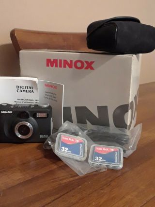Minox Digital Camera With Instruction Book And