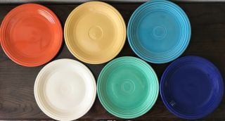 6 Fiesta Dinnerware Fiestaware Homer Laughlin Hlco 9.  5 Vintage Luncheon Plates