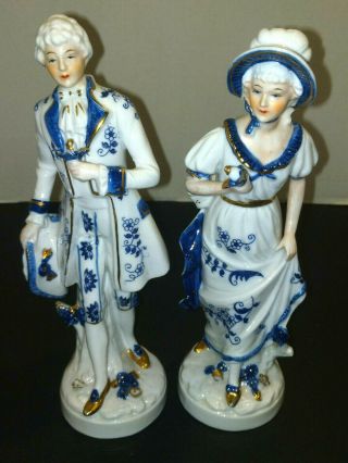 Vtg Ivo Blue And White Porcelain Figurine Couple With Flower 9 " H