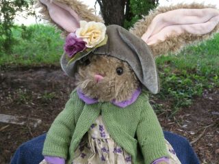 Vintage Russ Berrie Uk Mabel Bunny Rabbit Lovey Plush Stuffed Animal Doll