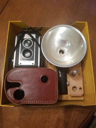 Vintage Kodak Duaflex Iii Flash Outfit Camera,  Flash Attachment & Box With Bulbs