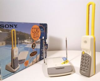 Vintage Sony Sports Cordless Telephone Spp - S20 Retro Water Resistant Phone
