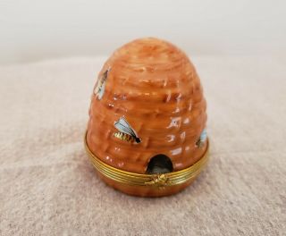 Vtg Authentic Rochard Limoges France Peint Main " Beehive " Hinged Trinket Box