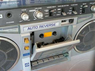 Vintage Toshiba RT - 200S Boombox Ghettoblaster Pimp Radio Cassette Player Repair 3