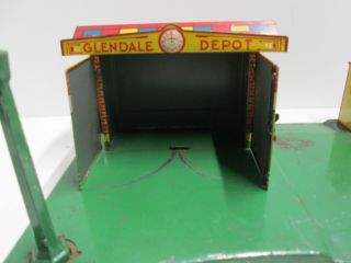 Vintage MARX TIN LITHO GLENDALE DEPOT w/CROSSING GATE For O GAUGE TRAINS 5