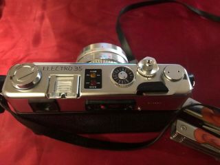 Vintage Yashica Electro 35 GSN 35mm Rangefinder Film Camera With Lens 4