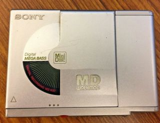 Sony Minidisc Mz - R37.  Great Vintage