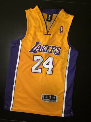 Vintage Los Angeles Lakers Jersey - Kobe Bryant 24