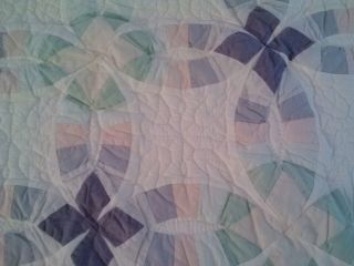 VINTAGE HAND QUILTED PIECED&SEWN WEDDING RING PATTERN PATCHWORK QUILT - 82X82 - 6