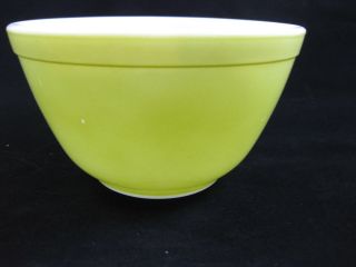 Vintage Pyrex Yellow 401 1 1/2 Pint Nesting Mixing Bowl -