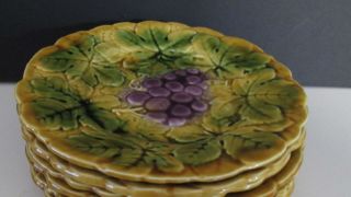 Sarreguemines Vintage French Ceramic Majolica Fruit dessert Plates 2