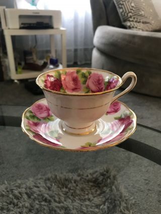 Vintage Royal Albert Old English Rose Teacup,  Saucer Red Pink Floral 7